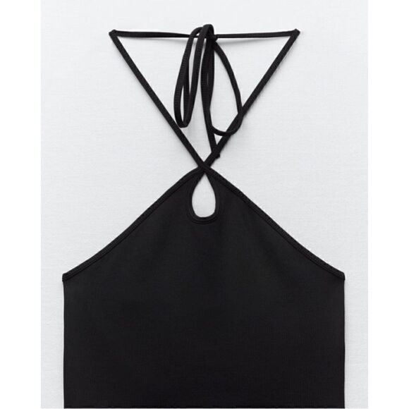 NWT Zara Ribbed Keyhole Crossed Halter Crop Top in Black, Size Medium - Picture 9 of 14
